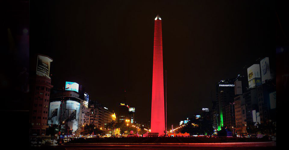 El Obelisco late